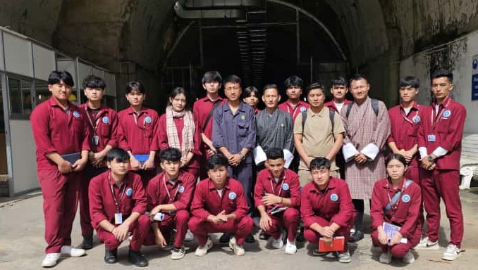 Industrial Visits Strengthen Practical Learning for Advanced Manufacturing Technology Module